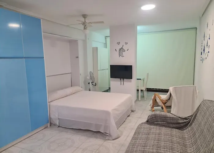 Edificio El Sol * 쿠엘라